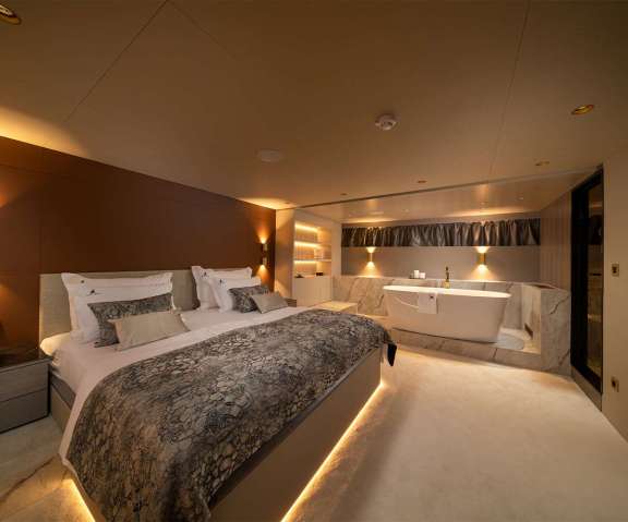 Image of Nocturno yacht #6