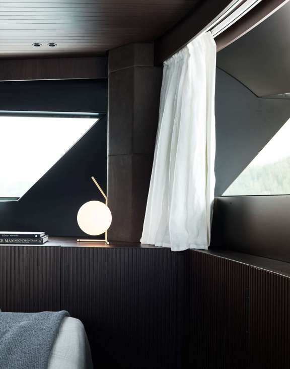 Image of LUAR yacht #11