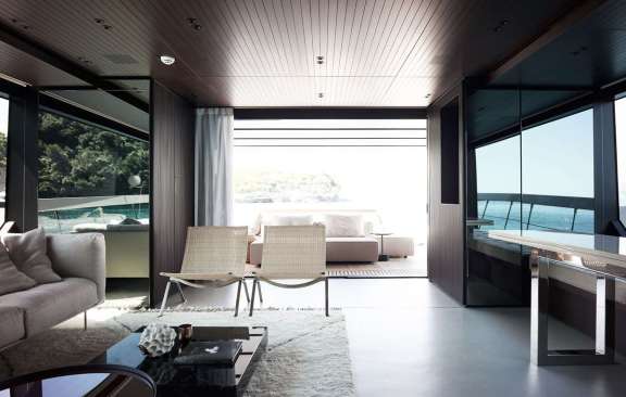 Image of LUAR yacht #8