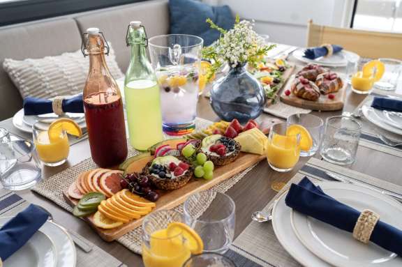 Image of BLUE HORIZON yacht #4