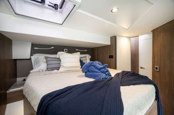 Image of BLUE HORIZON yacht #7