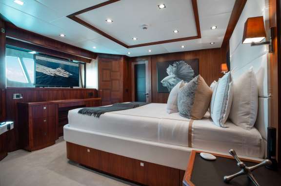 Queen Stateroom 1