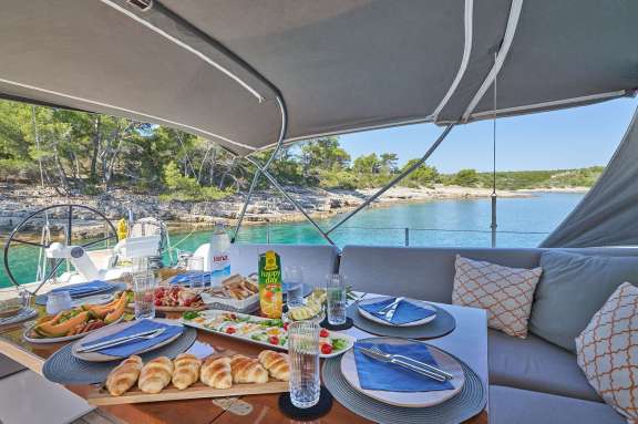 Image of AENEA (CNB 76) yacht #17