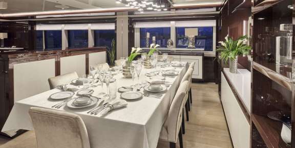 Main Deck Dining Area