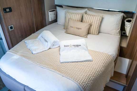 Image of TWO OCEANS yacht #10