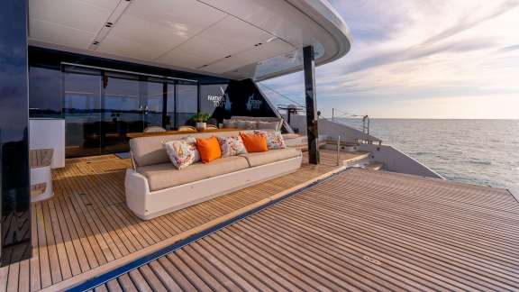 Image of Sunreef 80 Fantastic Too yacht #16