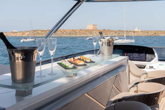 Image of Wyldecrest yacht #5