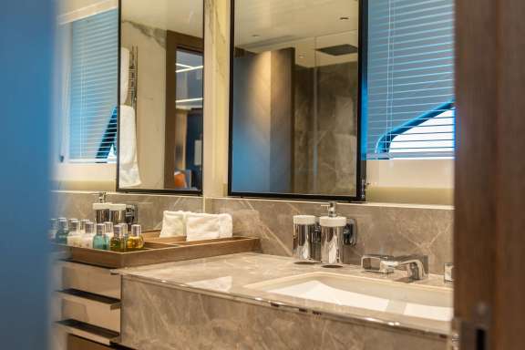 Image of Wyldecrest yacht #9