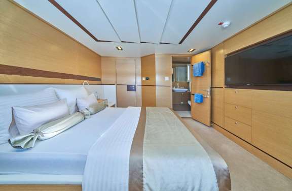 Image of OMNIA yacht #16
