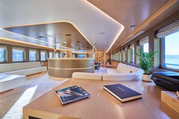 Image of OMNIA yacht #3