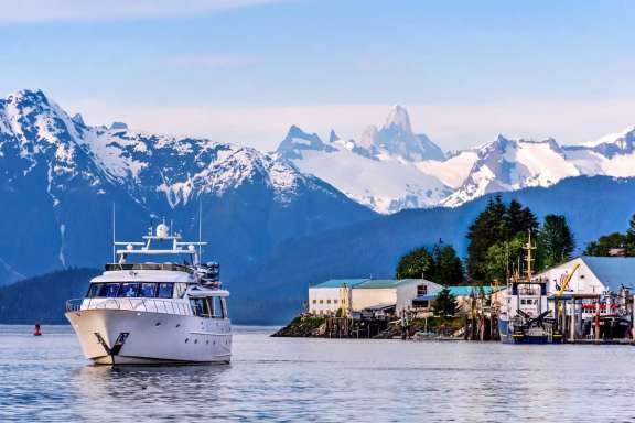 Image of Dauntless yacht #16