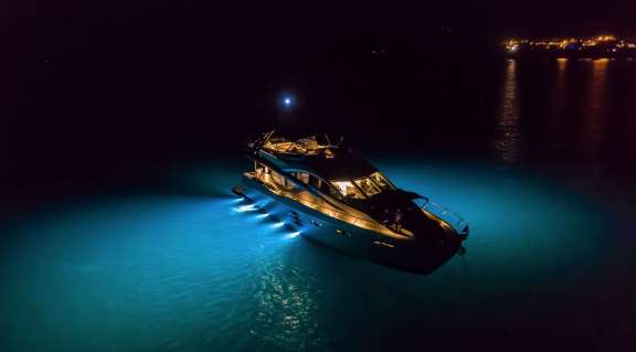 Image of Ammonite yacht #17