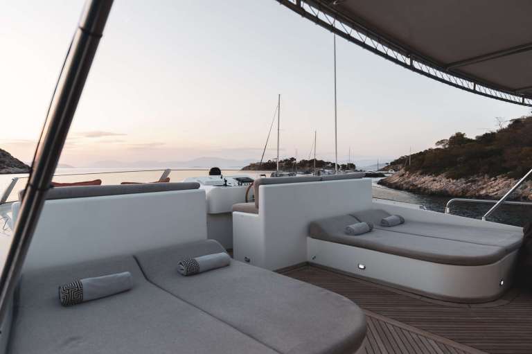 Image of AQUILA yacht #14
