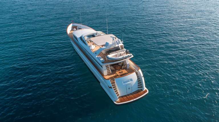Image of AQUILA yacht #18