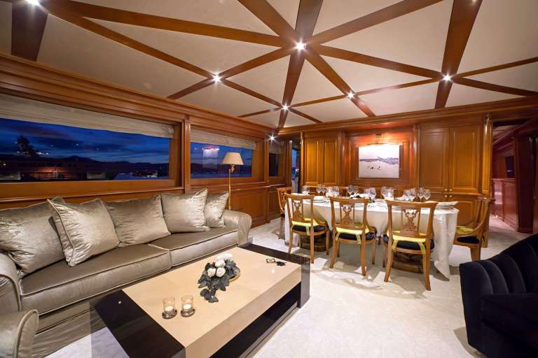 Image of AQUILA yacht #2