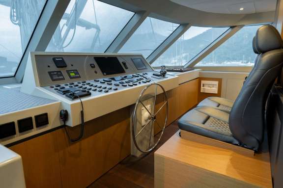 Image of NORTH WIND yacht #16