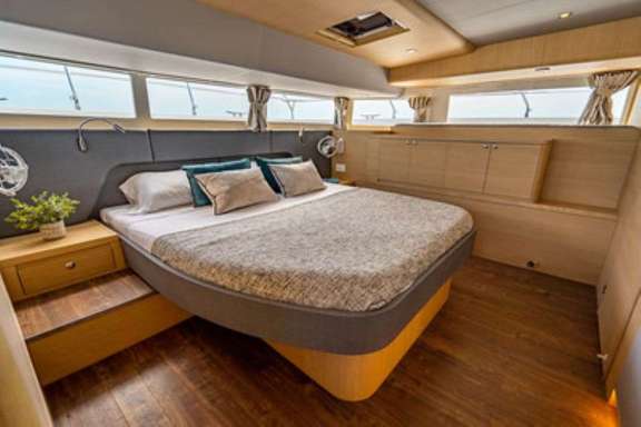 Image of A Yachta Fun yacht #6