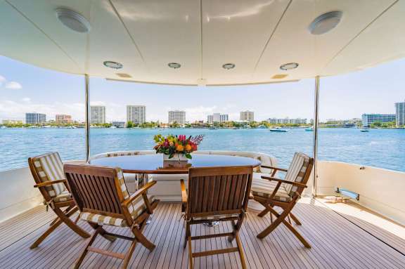 Main Aft Deck Sining