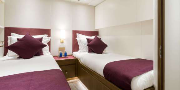 Image of FANCY yacht #9