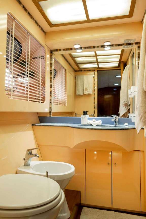 Image of SHIVA yacht #9