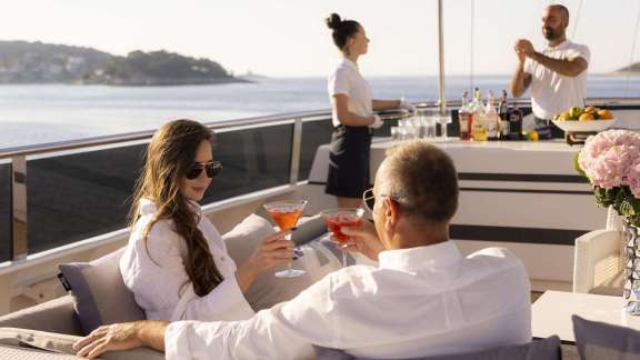 Image of AURUM SKY yacht #13