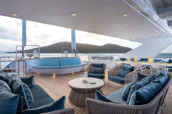 Image of MISCHIEF yacht #12