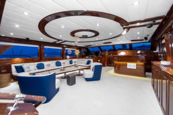 Image of PERFORMANCE FEE yacht #2