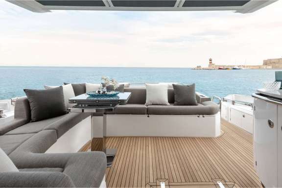 Image of Azimut S6 Leda yacht #5