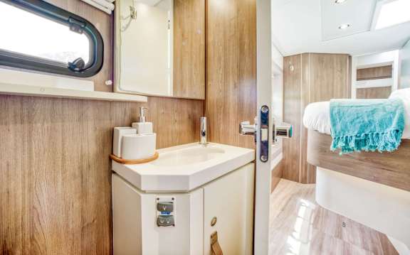 Image of PERMABEAR yacht #15