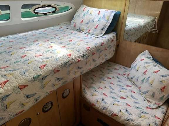 Sailors Shack - 1 dbl, 1 twin bed