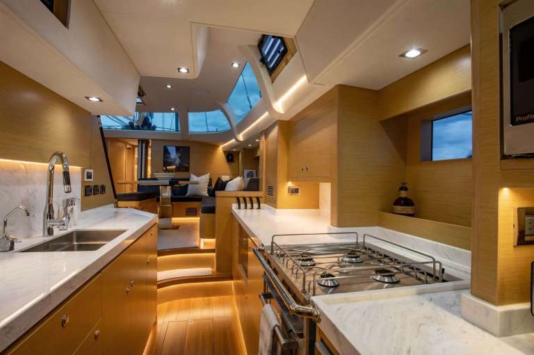 Image of VANISHING POINT yacht #6