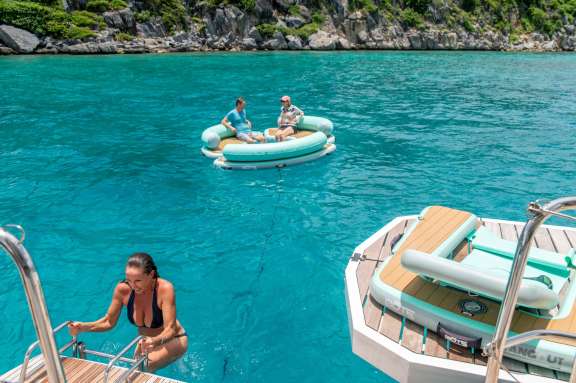 Image of ISLAND HOPPIN’ 55 yacht #15