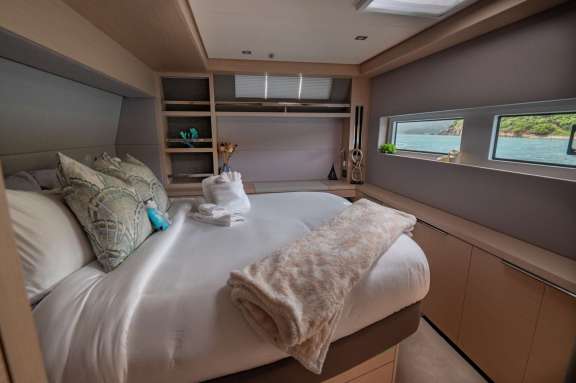 Image of ISLAND HOPPIN’ 55 yacht #6