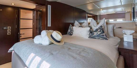 Image of SEAZEN II yacht #11