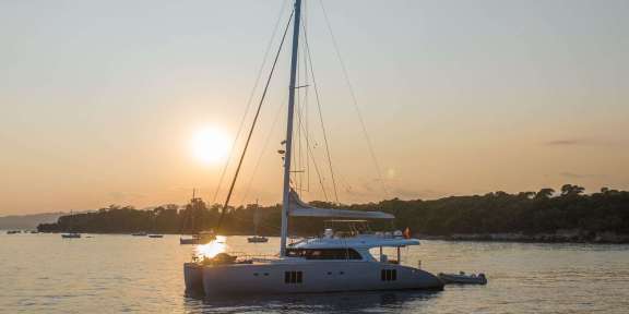 Image of SEAZEN II yacht #2