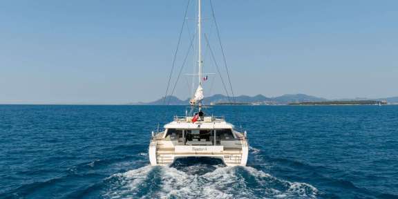 Image of SEAZEN II yacht #3