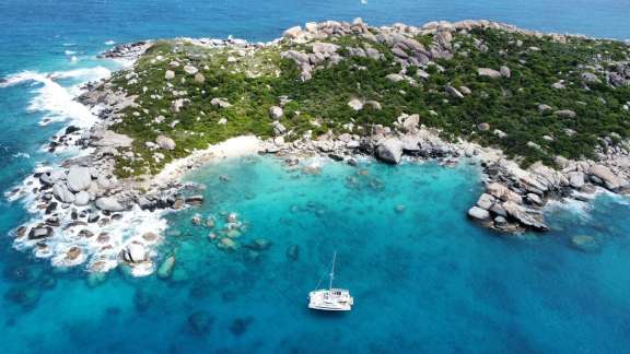 Image of Kayachtic yacht #13