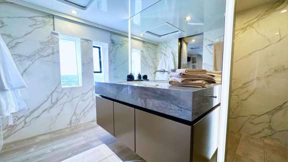 Image of NALA ONE yacht #18