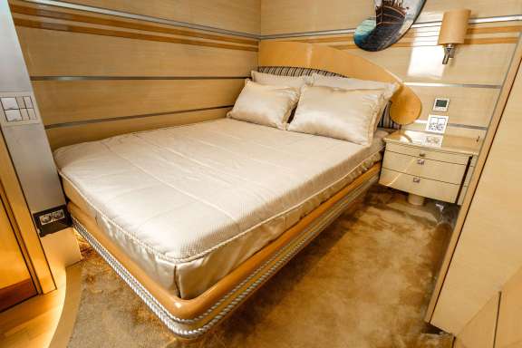 Image of DESTINY yacht #9