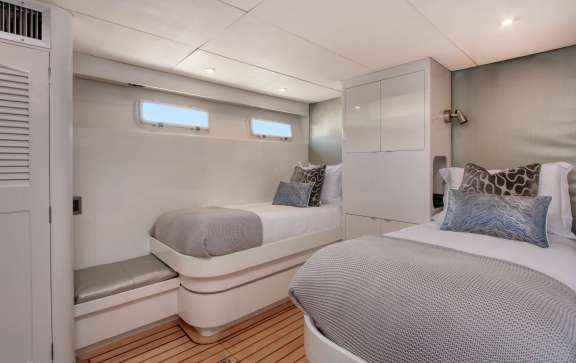 Image of FIRST HOME yacht #6