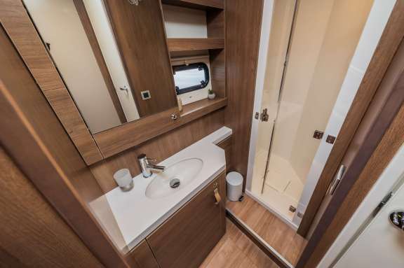 Image of OCEAN LOUNGE yacht #8