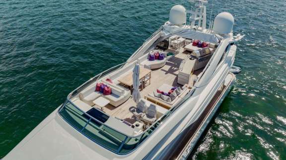 Image of 95 DOMINATOR yacht #9