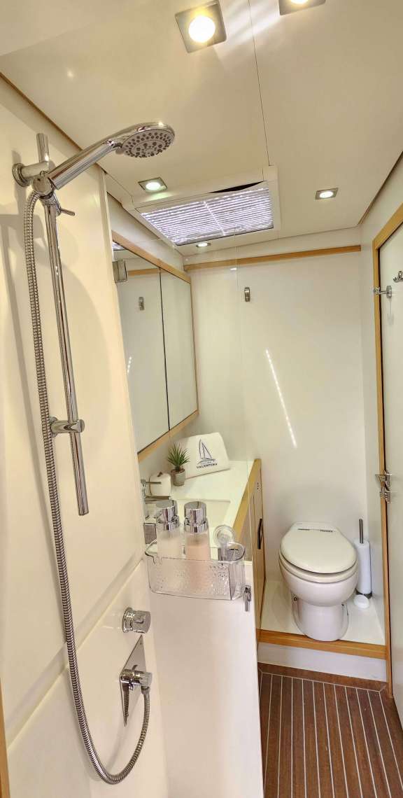 Image of Valentina yacht #17