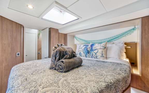 Image of C SISTERS yacht #18