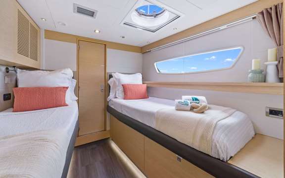 Image of SOME KIND OF WONDERFUL yacht #17