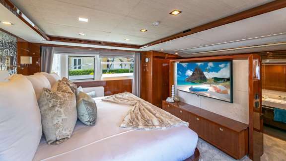 On Deck Master Stateroom