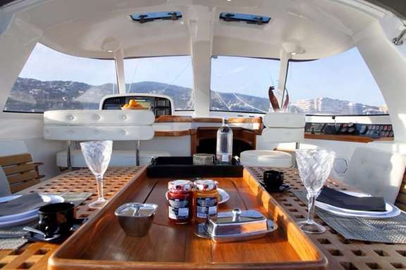 Image of OCEAN PHOENIX yacht #8