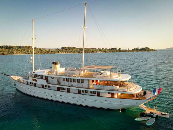 Image of Bellezza yacht #2