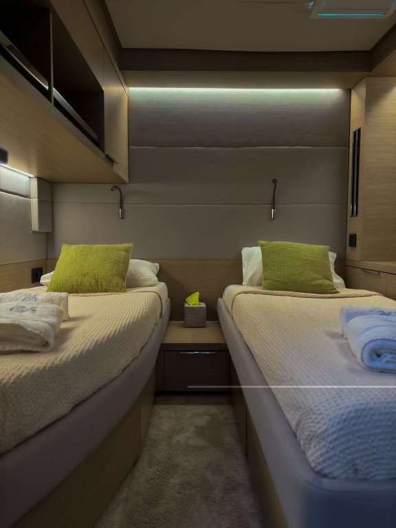 Image of ESPERANCE yacht #9