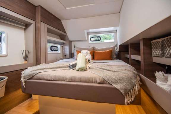 Image of APRICITY yacht #12